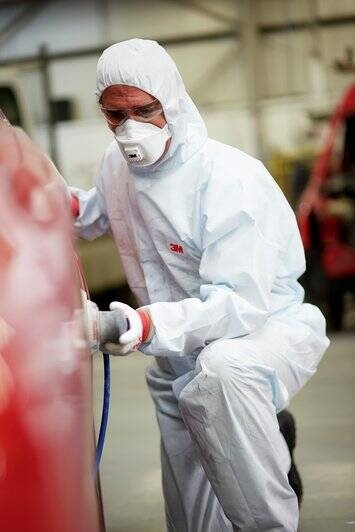 pics/3M/3m-protective-coverall-4532-2.jpg