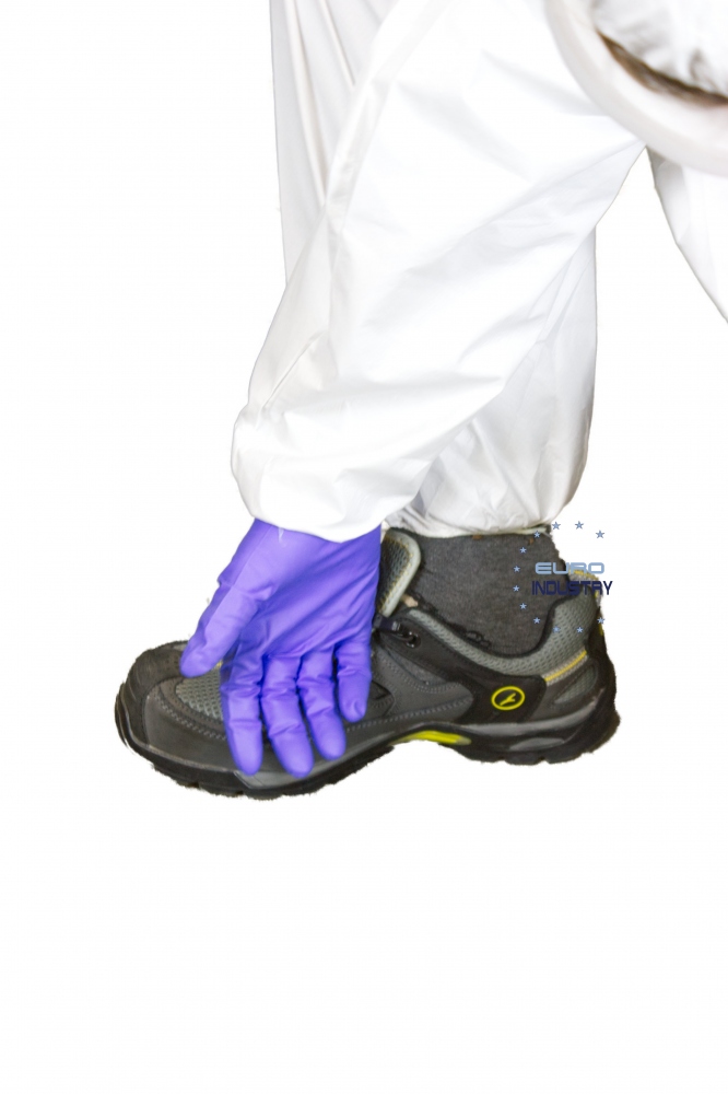 pics/Asatex/overalls/eis-copyright/coverstar-cs550-chemical-protection-coverall-cat3-type-5-6-detail2.jpg