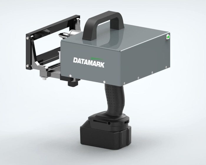 pics/Datamark/mp-150-mobile/datamark-mp-150-portable-pin-marking-machine-vin-code-1.jpg