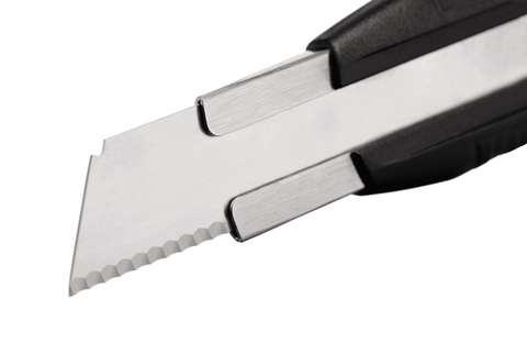 pics/Martor/Martor/martor-380005-secunorm-safety-cutter-with-serrated-edge-blade-detail5.png