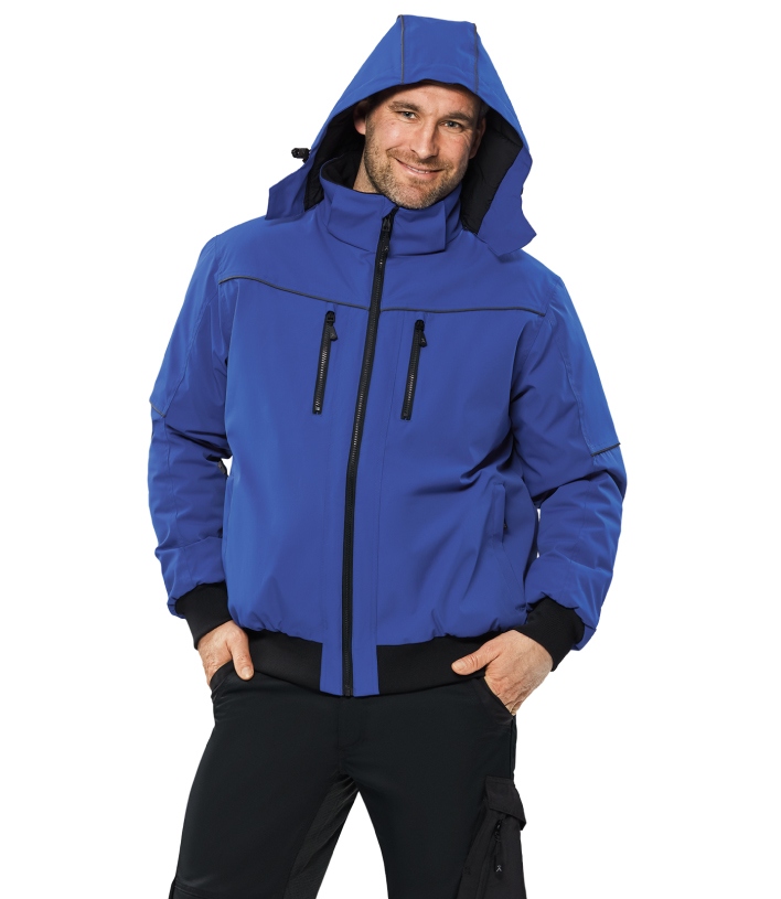 pics/Planam/3793/planam-3793-plane-blouson-arbeitsjacke-winddicht-kornblumenblau-xs-8xl-model-picture.jpg