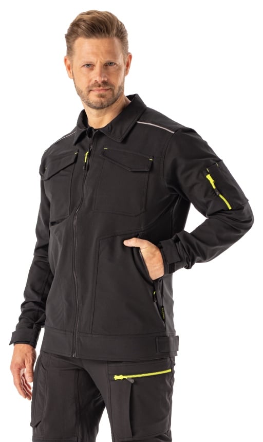 pics/Planam/6700/planam-6700-recoline-herren-bundjacke-schwarz-schwarz-xs–6xl-model-picture.jpg